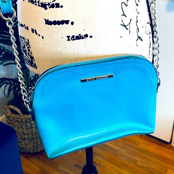 STEVE MADDEN Teal Crossbody NWOT - Picture 1 of 12